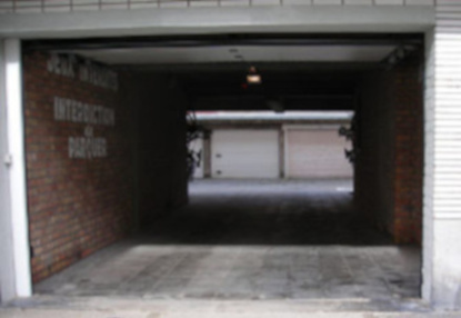 Corridor vers les garages